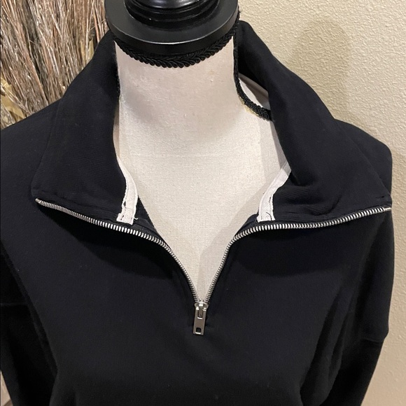 PERFECT WHITE TEE Women's Tyra Black Zip Pullover Sweatshirt Jacket Preppy Small - Picture 4 of 10